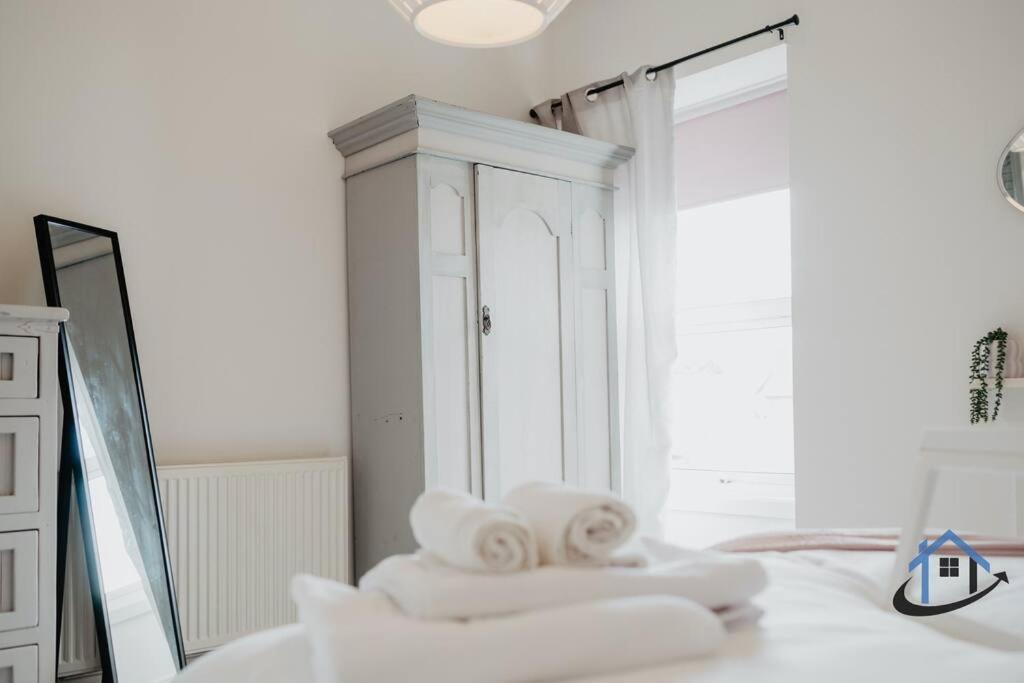 Indigo Snug - Gorgeous 2 Bed Flat In The Heart Of Cromer Exterior photo